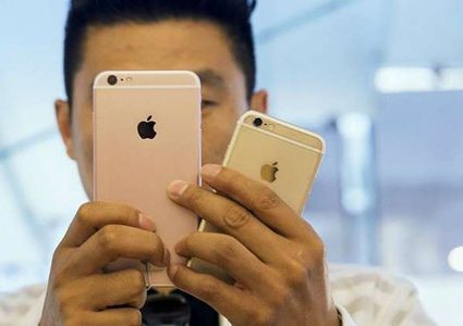 تطبيقات شائعة تسجل نشاطات المستخدم "سرا" ودون إذن!