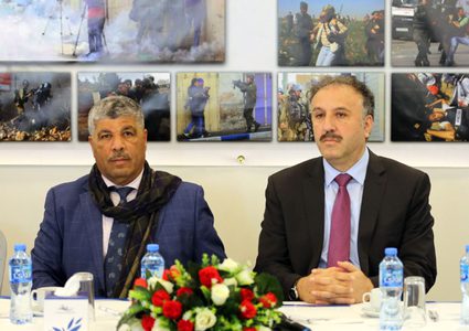 هيئة الجدار تحتفي بالصحفيين المشاركين في تغطية الخان الأحمر