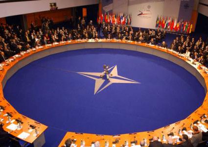 "الناتو": أية خطوات يتخذها الحلف ضد روسيا ستكون دفاعية