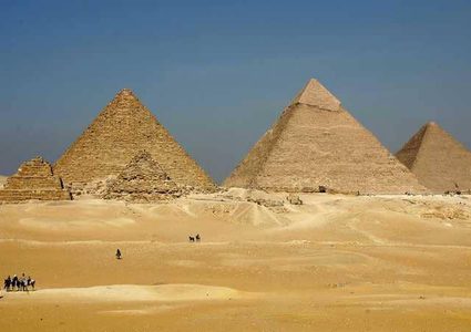 صراع بين مصر وإسكتلندا على "حجر خوفو"