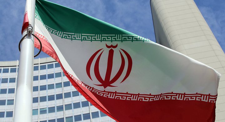 إيران تتوعد بالانتقام لضحايا تفجير الحرس الثوري