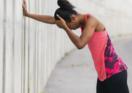 لماذا تشعر بالصداع بعد ممارسة الرياضة ؟