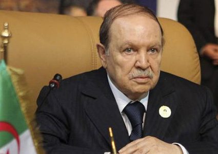 الخارجية الجزائرية تعيّن مستشارًا لبوتفليقة