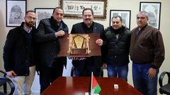 علار تكرم الوزير صيدم