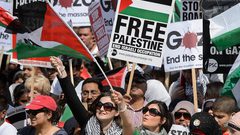 حجاوي يتحدث عن "المقاطعة" والتحرك المستمر في بريطانيا