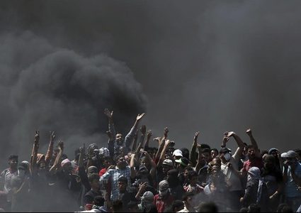 إصابات بالرصاص الحي والاختناق في قطاع غزة