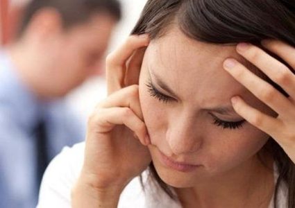 هل المرأة أكثر عرضة للاكتئاب من الرجل؟