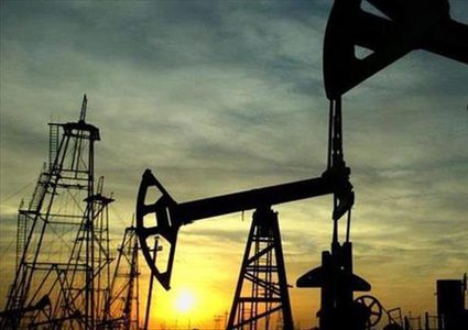 أسعار النفط ترتفع ومزيج برنت يسجل أعلى مستوى