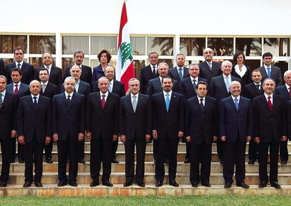 البرلمان اللبناني يمنح الثقة لحكومة الحريري بموافقة 111نائبا