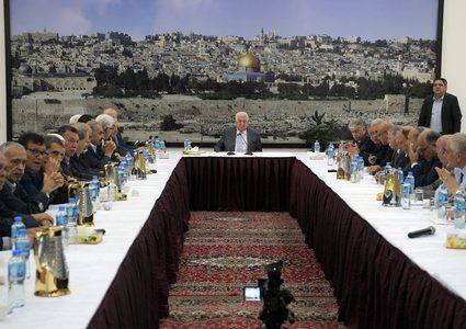 القواسمي: من المؤسف جدًا أن لا يعترف فلسطيني بمنظمة التحرير