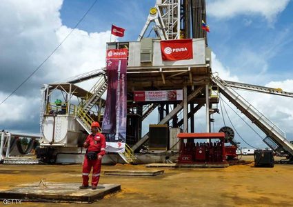 النفط يصعد إلى أعلى مستوياته في 2019