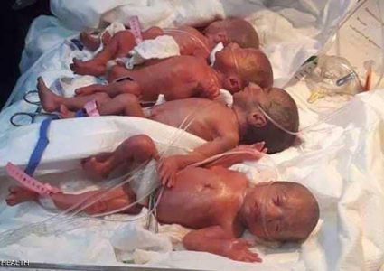 بالصور.. عراقية تضع 7 توائم في "ولادة طبيعية" نادرة