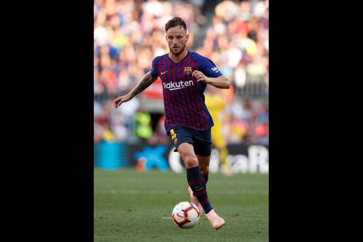 قرار برشلونة يفتح باب الأمل أمام راكيتيتش