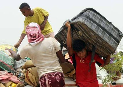 موجة نزوح بسبب قصف الحوثيين قرى في حجة