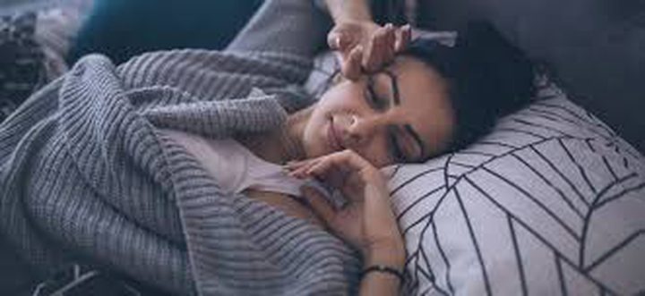 ما هي تبعيات الخلود إلى النوم في وقت متأخر على صحة الانسان ؟