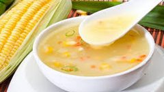 شوربة الشعيرية بالذرة والفطر