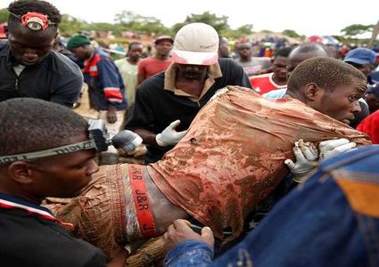 مصرع العشرات بطوفان منجم في زيمبابوي
