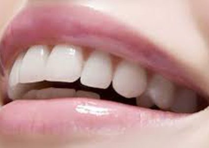 دراسة: أسنانك تكشف الكثير عن "صحتك العقلية"!