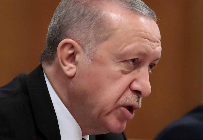 أردوغان يصعد ضد ماكرون بسبب "إبادة الأرمن"