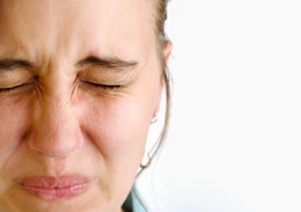 الأسباب المرضية لمرارة الفم