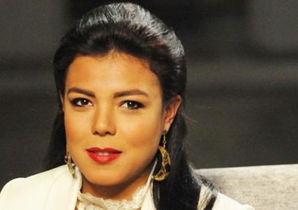 السباعي توجه رسالة مؤثرة إلى شقيقها الراحل.. ماذا قالت؟