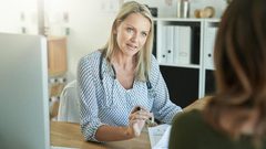 اكتئاب بعد العملية الجراحية..مرض شائع تعرف على أعراضه وأسباب