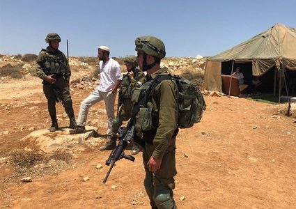 الاحتلال يخطر بإزالة خيمة سياحية شمال نابلس