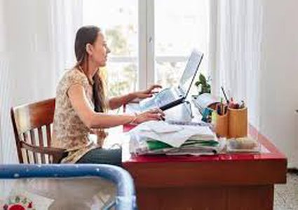 كيف تُعالج الضّغط النّاجم عن العمل من المنزل؟