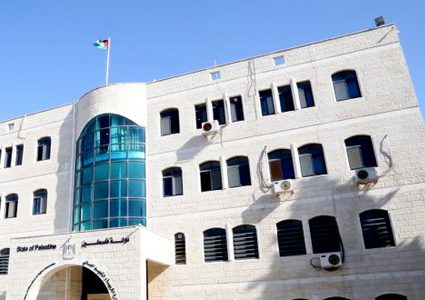 التربية: إجراءات بحق جامعة بيت لحم في حال استمر الإضراب