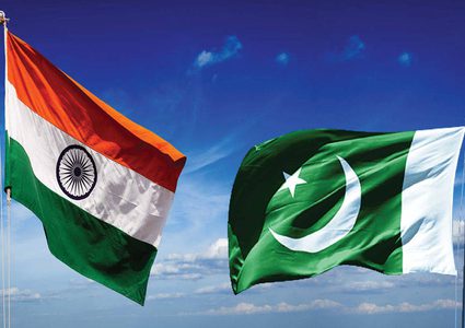 باكستان تستدعي سفيرها لدى الهند