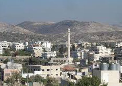 شكارنة وغنام يفتتحان مكتب تسوية أراضي ومياه بيت عور التحتا