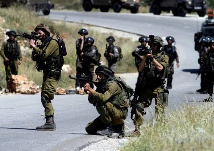 قوات الاحتلال تقتحم قرية دير نظام غرب رام الله