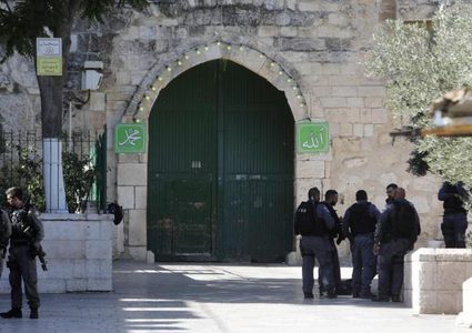 الأردن تحذر من تبعات إغلاق أبواب الأقصى