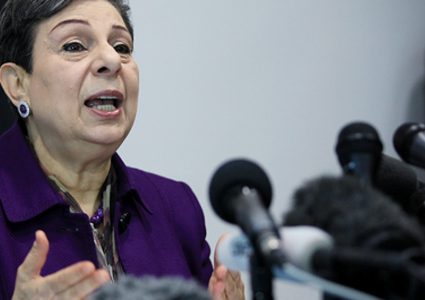 عشراوي: إسرائيل تجر المنطقة إلى حرب دينية بشكل ممنهج ومدروس