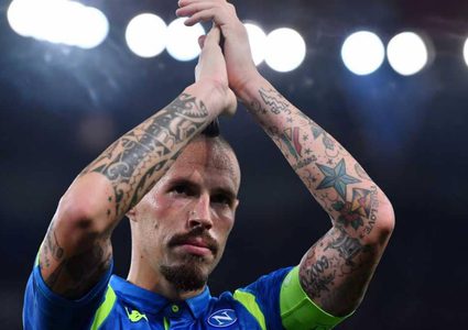 هداف نابولي التاريخي يحط الرحال في الصين