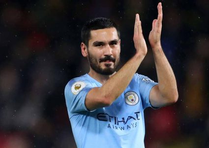 نجم مانشستر سيتي يكشف شرطا واحدا لدخول "الحقبة الجديدة"