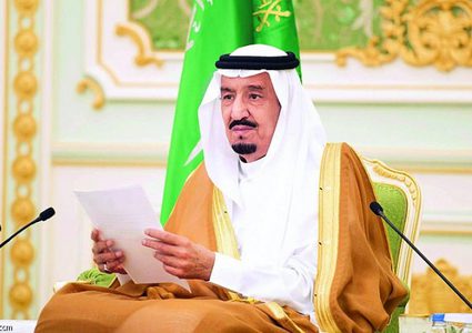 خادم الحرمين يؤكد مواقف المملكة الداعمة للقضية الفلسطينية