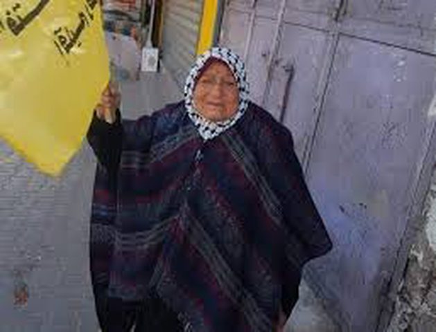 الرئيس يستقبل الحاجة نعمة الجوراني