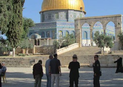 الاحتلال يطالب مواطنة مقدسية بدفع 45 ألف شيقل للمستوطنين