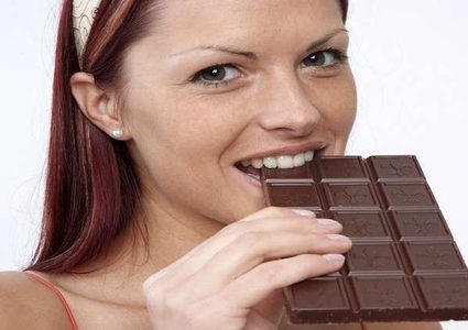 الشوكولاتة تقلل خطر اضطرابات القلب