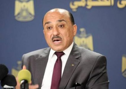 الأشغال: اعتمدنا تأهيل شارع المطار لتخفيف أزمة قلنديا