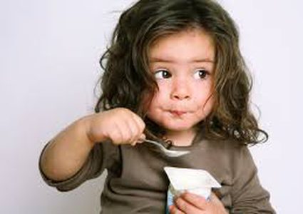 ما هو الغذاء الصحي للطفل المصاب بالتوحد؟