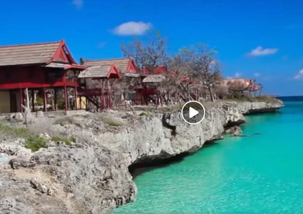 سـافر معنا اليوم إلى اندونيسيا