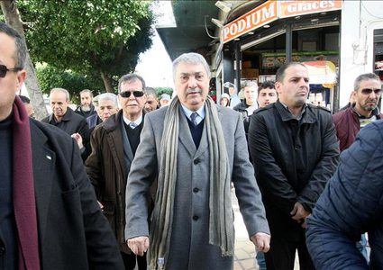 ساحة المعارضة الجزائرية تتسع