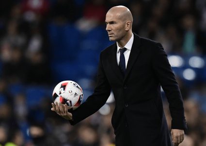 زيدان يريد "الدوري الإنجليزي".. ومشكلة "شخصية" تعيق الحلم