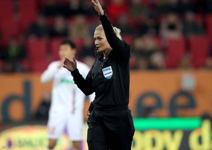 إيران تلغي بث مباراة في البوندسليغا بسبب "امرأة"