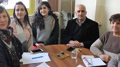 طاقم شؤون المرأة يعقد اجتماع تشاوري