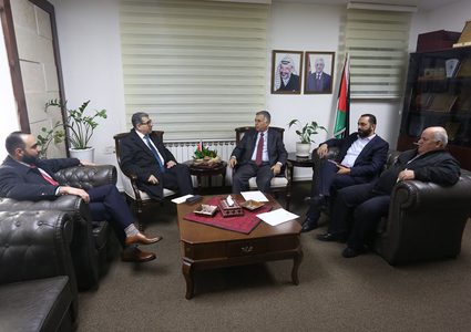 الأعرج وحديد يبحثان عدداً من القضايا المتعلقة بالهيئات المحلية