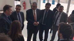 غنيم يطالب "ميدريك" بالضغط على "اسرائيل"