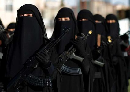 ترامب يمنع "عروس داعش" من دخول الولايات المتحدة